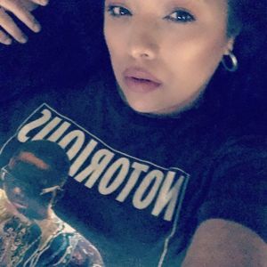 Meet your Posher, Abby